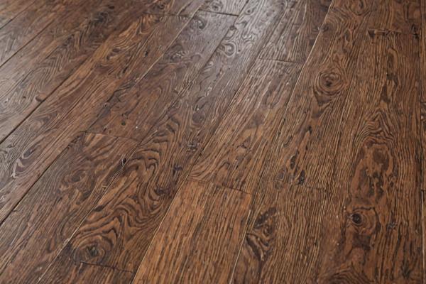 Beautiful hardwood floor installation